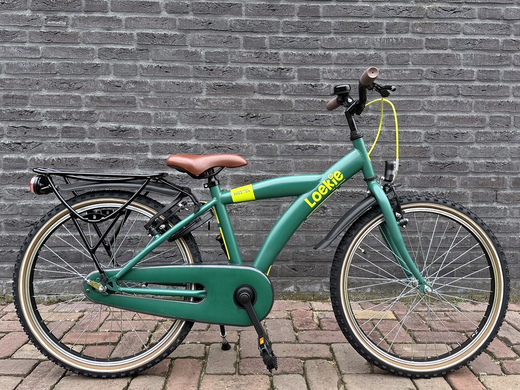 - Loekie_Booster_22_Green_ matte_01.jpg - Loekie_Booster_22_Green_ matte_01.jpg