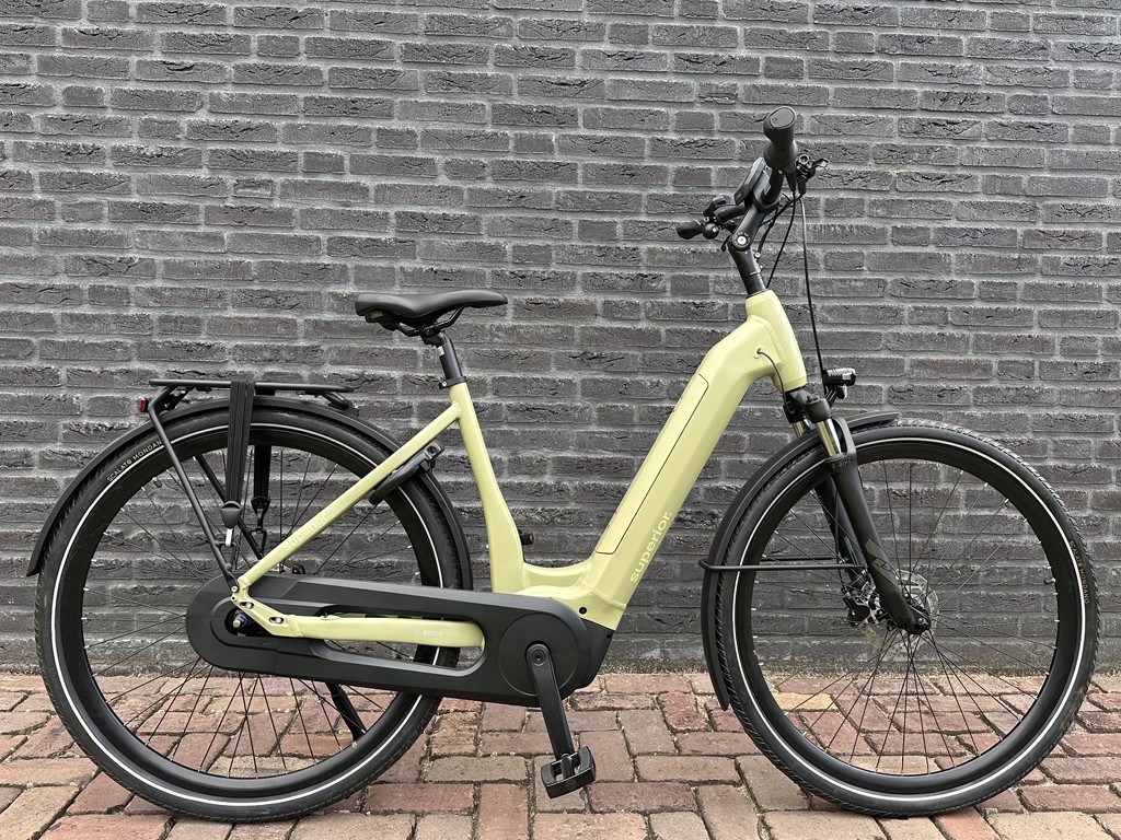 - Superior_E-City_Matte_Yellow_01.jpg - Superior_E-City_Matte_Yellow_01.jpg