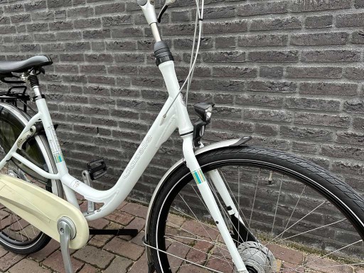Gazelle Bloom D53 N7 Wit - Gazelle_Bloom_D53_Wit_02.jpg Gazelle Bloom D53 N7 Wit - Gazelle_Bloom_D53_Wit_02.jpg