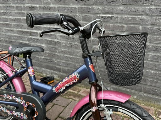 16 inch Batavus Koala Blauw/Roze - Batavus_Koala_16_Blauw_Roze_02.jpg 16 inch Batavus Koala Blauw/Roze - Batavus_Koala_16_Blauw_Roze_02.jpg