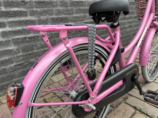20 inch Alpina Cargo Fuchsia Pink Matt VERKOCHT!! - Alpina_Cargo_20_Fuchsia_Pink_matt_03.jpg