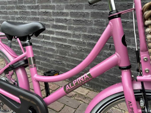 20 inch Alpina Cargo Fuchsia Pink Matt VERKOCHT!! - Alpina_Cargo_20_Fuchsia_Pink_matt_02.jpg